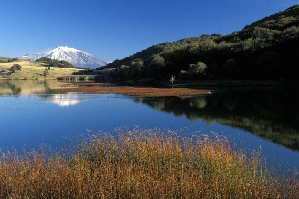 Agriturismo Don Cesarino Contura Eksteriør bilde